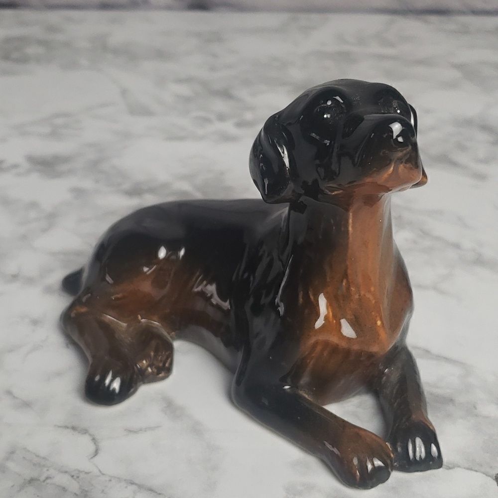 ‎Black Lab Dog Laying Down Decor